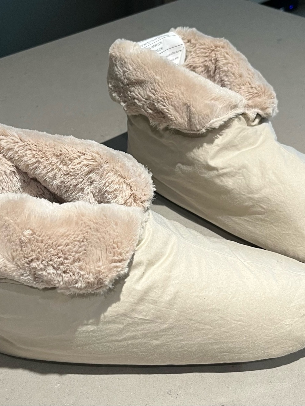NWOT Restoration Hardware Luxury Plush Foot Duvet Slipper Booties